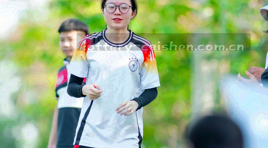 CN测试版英雄登场率折线图